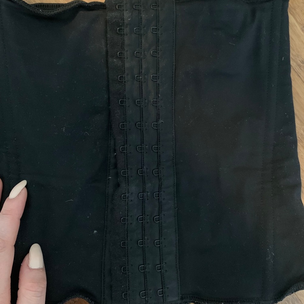 Skims Waist Trainer Black M